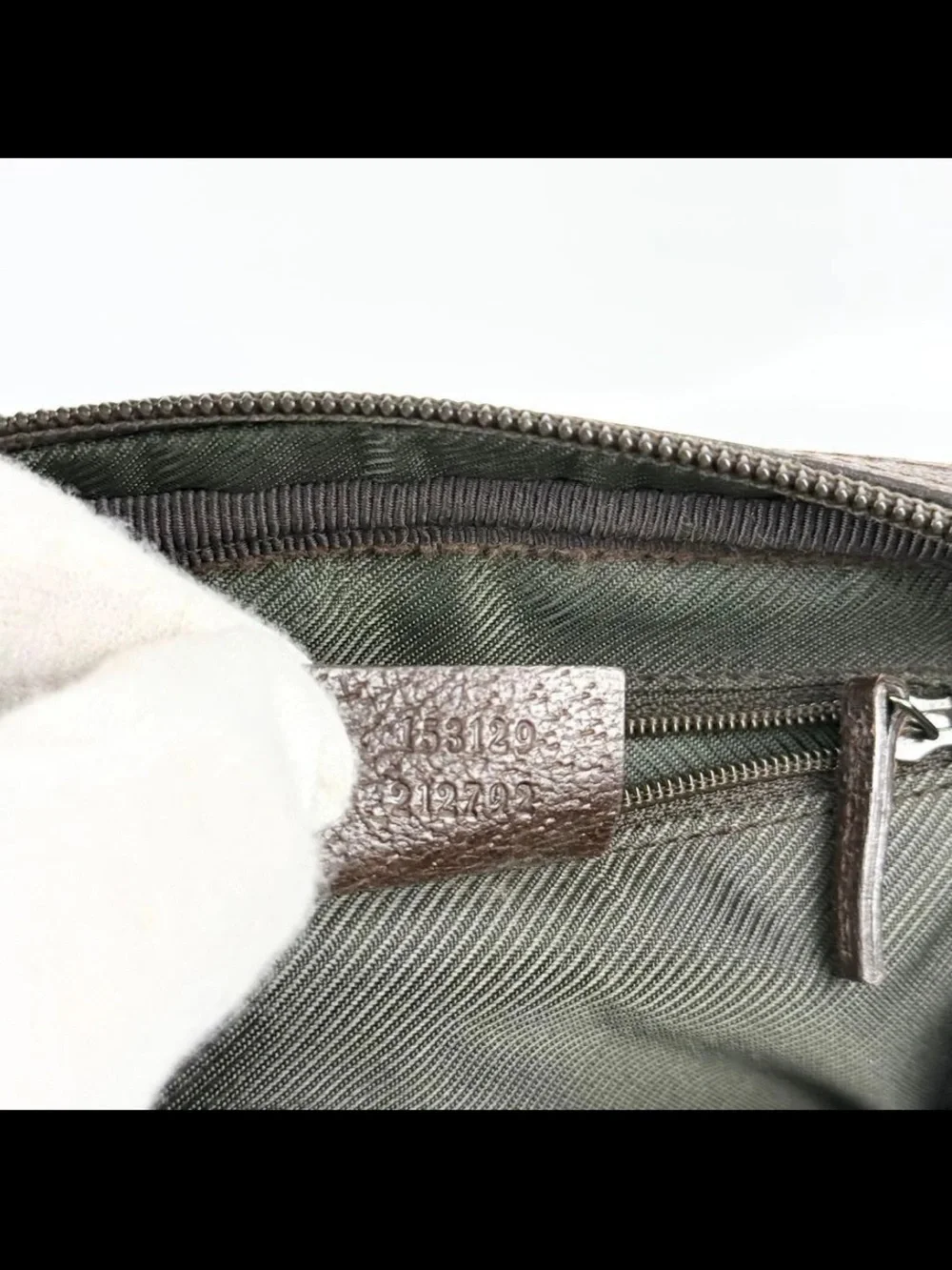 Gucci Brown/Tan GG Canvas Toiletry Pouch